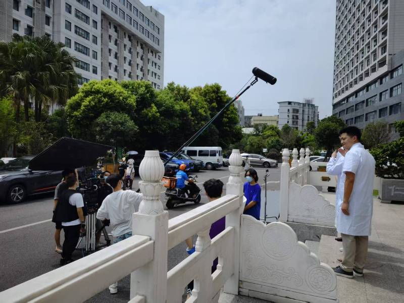 荣昌广告片拍摄公司低成本实现高规格制作的诀窍